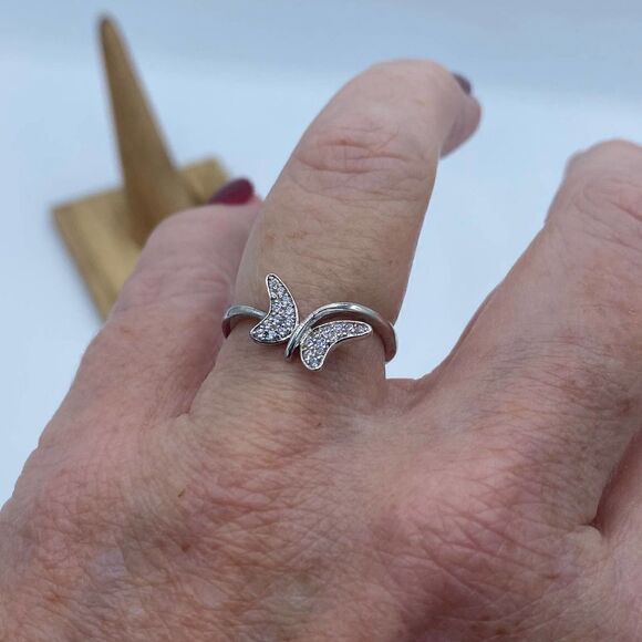 Butterfly CZ Sterling Silver Ring Size 6 - Picture 6 of 7